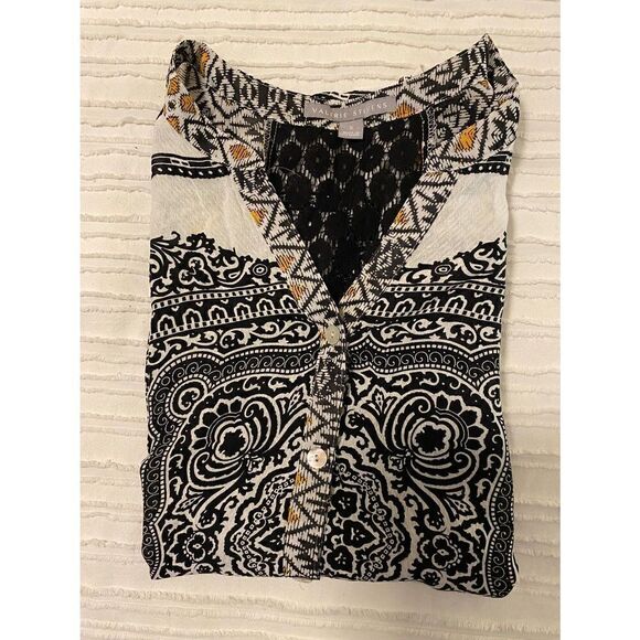 Woman’s Valerie Stevens SZ S Sleeveless Button Down Stylish Top - Picture 6 of 6